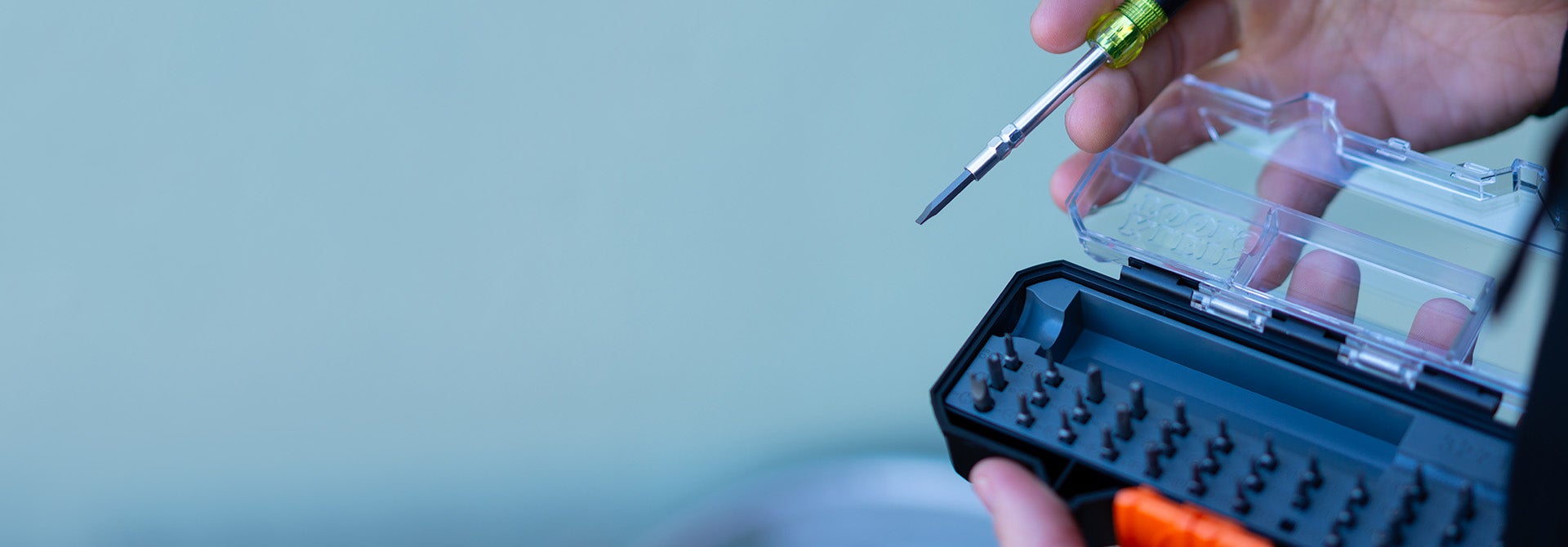 All-In-1 Precision
Screwdriver Set